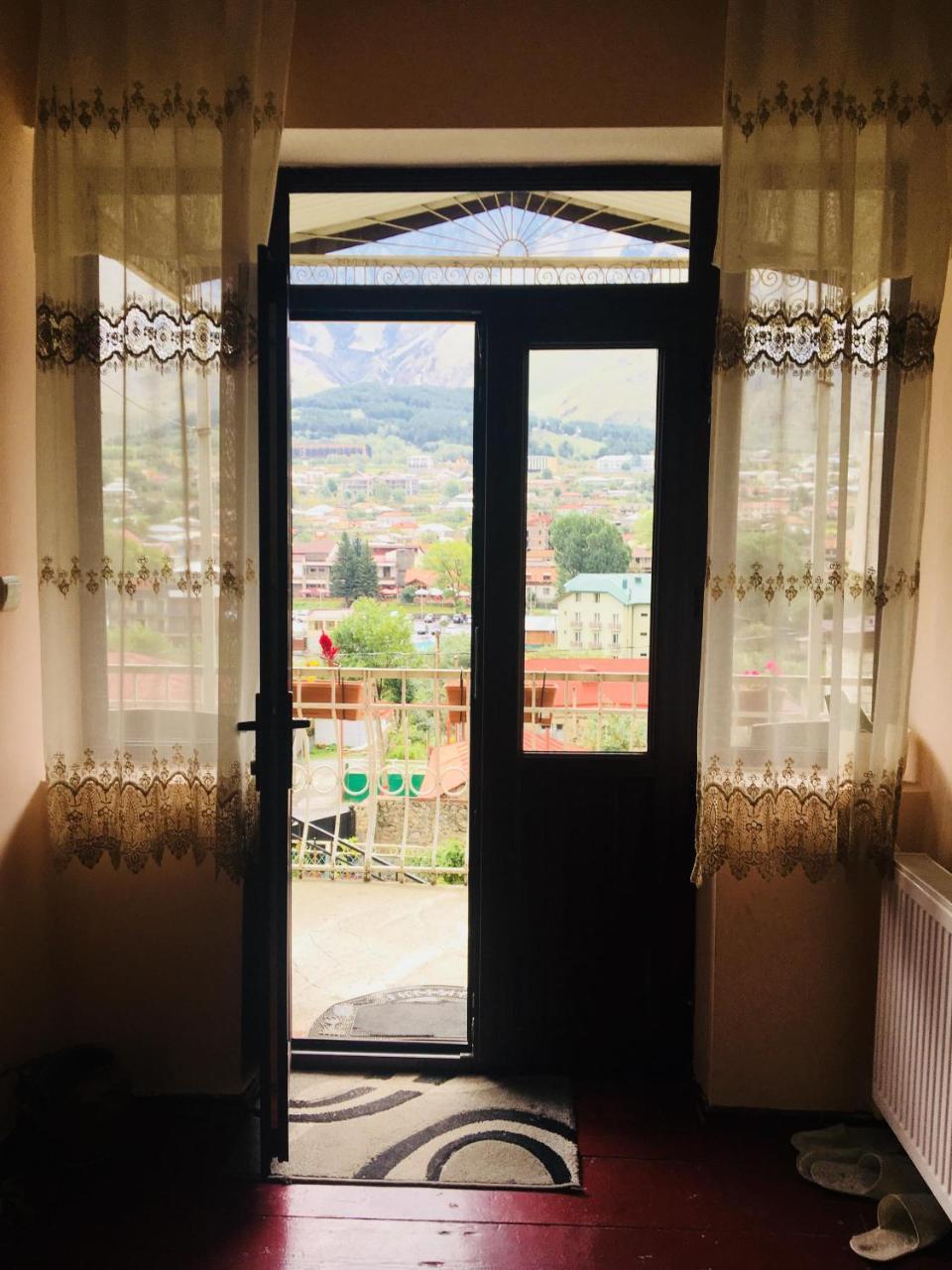 Maia'S Guest House Gergeti 카즈베기 외부 사진
