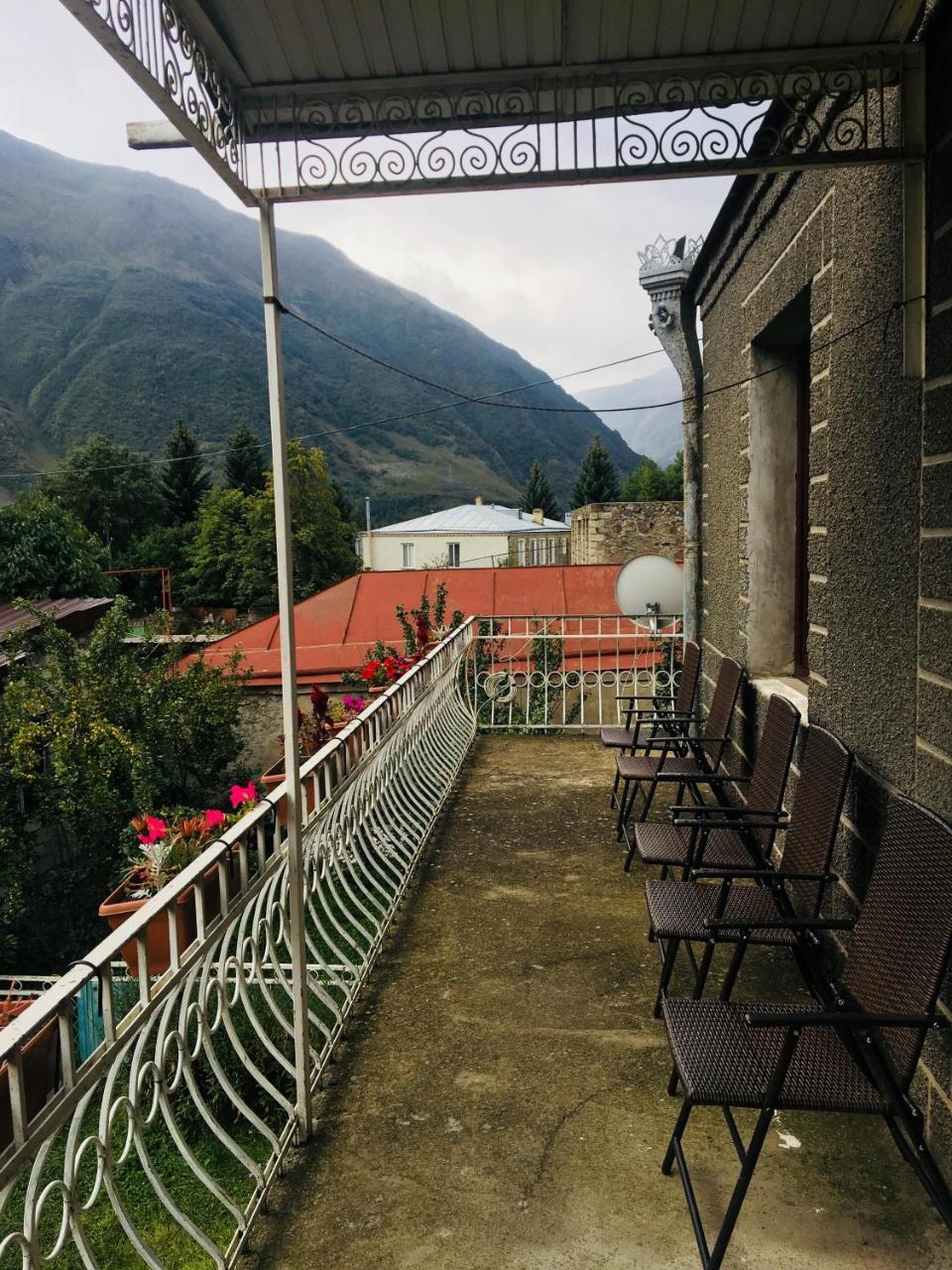 Maia'S Guest House Gergeti 카즈베기 외부 사진