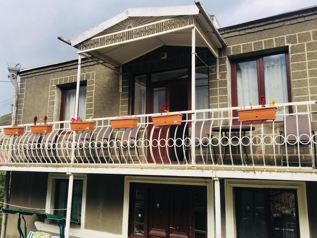 Maia'S Guest House Gergeti 카즈베기 외부 사진